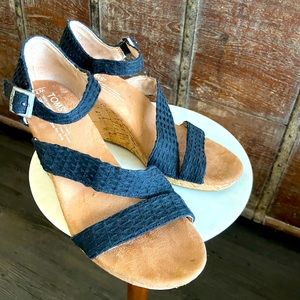 Black Wedges by TOMS